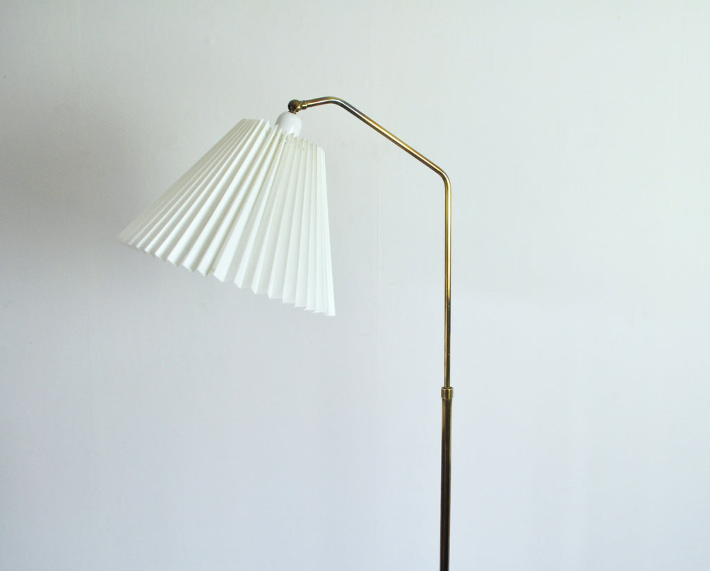 Scandinavian Brass Floor Lamp with a Pleated Shade – Studio Njord