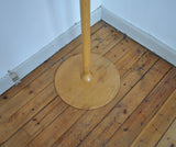 The iconic sculpturel freestanding coat and hat hanger is design by Nanna Ditzel